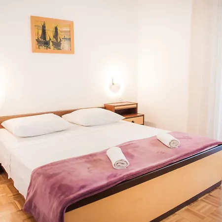Hana's Place Zaboric